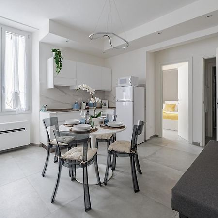 Via Ponte Alle Mosse, 19 - Florence Charming Apartments - A Chic, Newly Renovated Apartment Near Tram Leopolda, A Few Min From Downtown Экстерьер фото