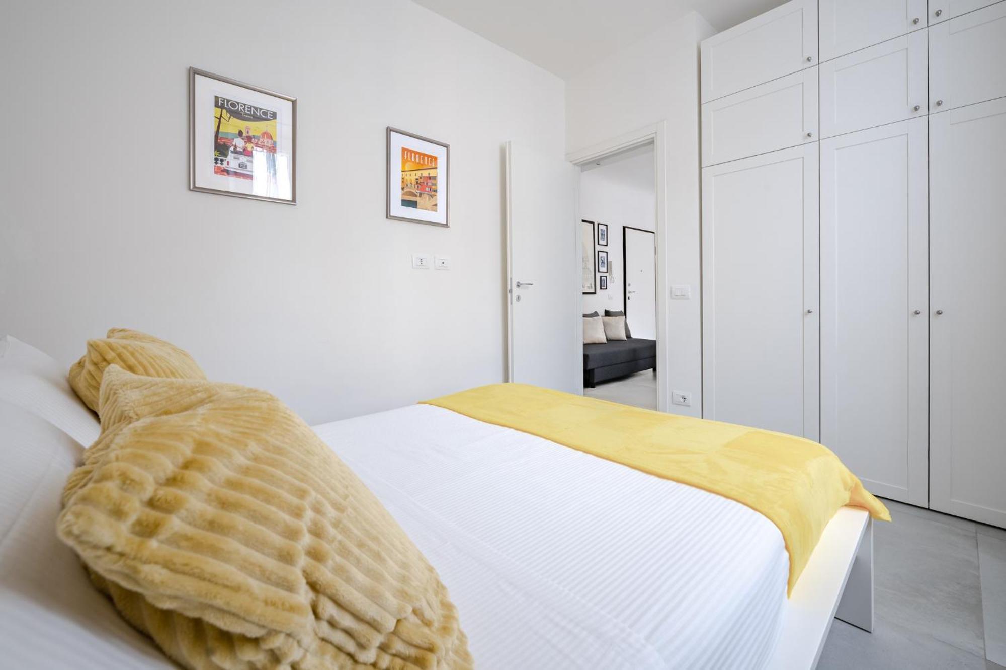 Via Ponte Alle Mosse, 19 - Florence Charming Apartments - A Chic, Newly Renovated Apartment Near Tram Leopolda, A Few Min From Downtown Экстерьер фото